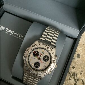 - Tag Heuer Silver Chronograph Watch with Stainless Steel Bracelet🌟🌟🌟